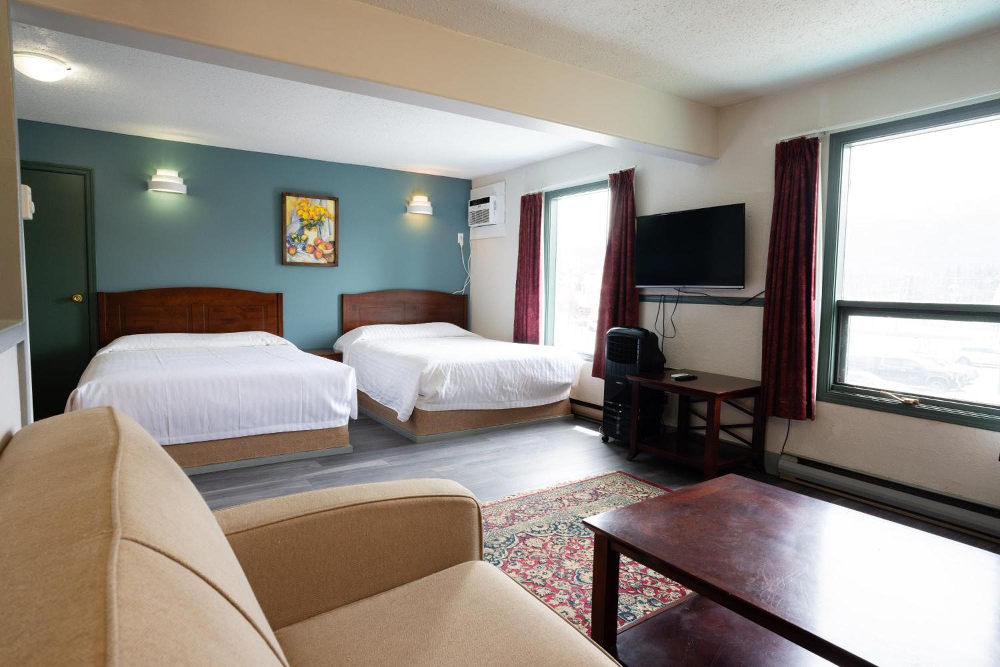 Alpine Inn Valemount Luaran gambar